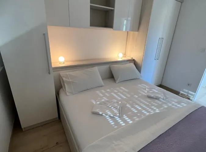 Kozino Apartments 아파트 *