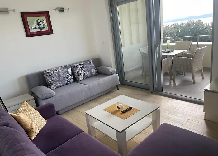 아파트 Kozino Apartments